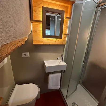 Riverside Rooms Emma For Young And Wild Spirits * Pontboset